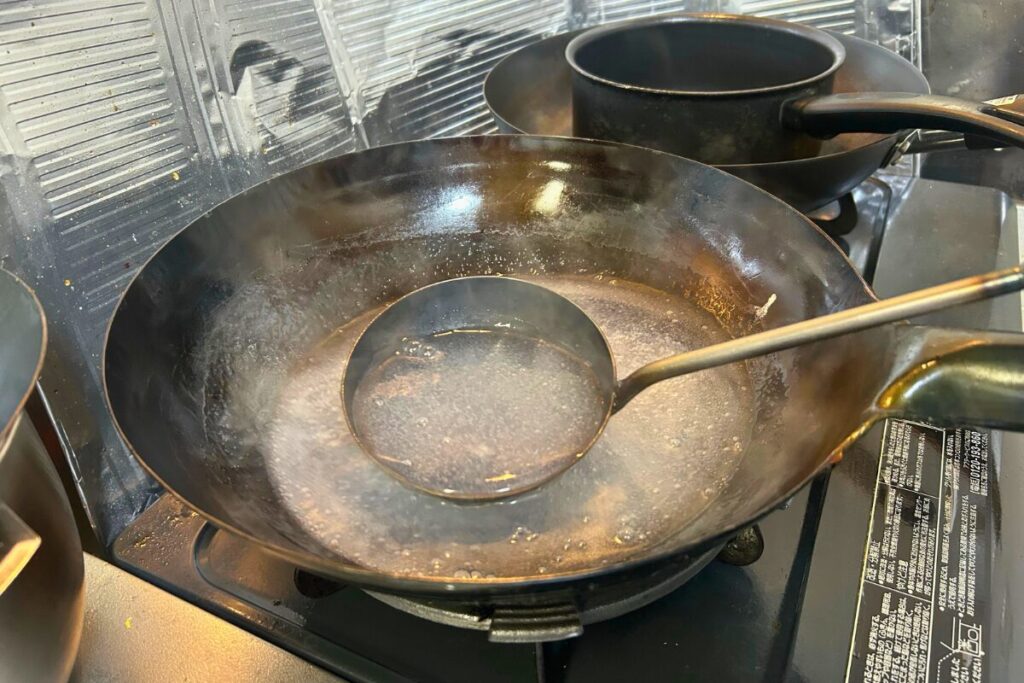 透明感とツヤが出て完成した水溶き片栗粉