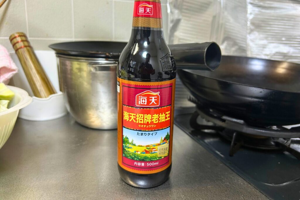海天の老抽(中国たまり醤油)のボトル